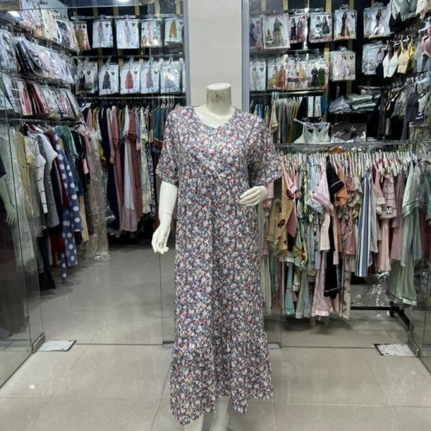 فستان نوم طباعة الأزهار